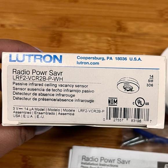 Lutron LRF2-VCR2B-P-WH Radio Powr Savr Wireless Ceiling-Mounted Vacancy Sensor - Picture 3 of 6